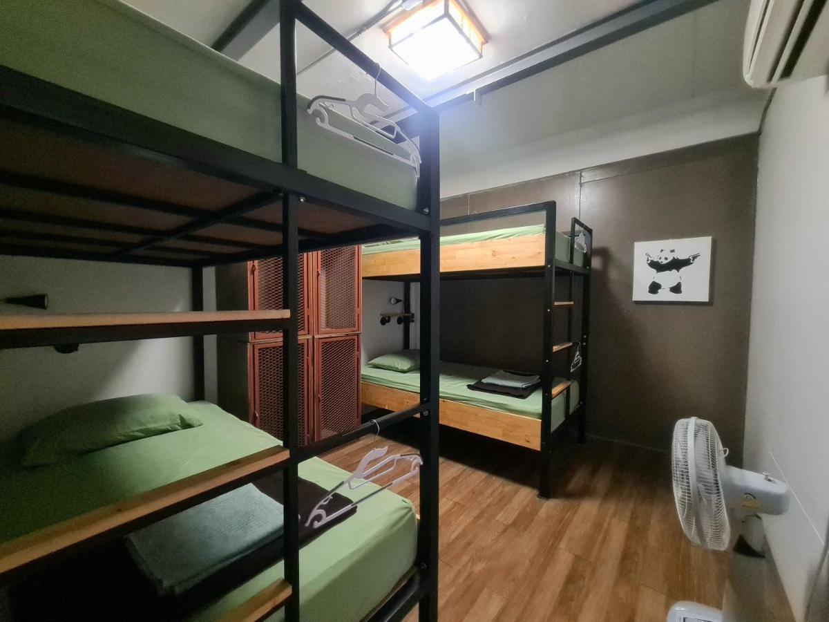 Hybrit Hostel&Cafe Hat Yai Exteriör bild