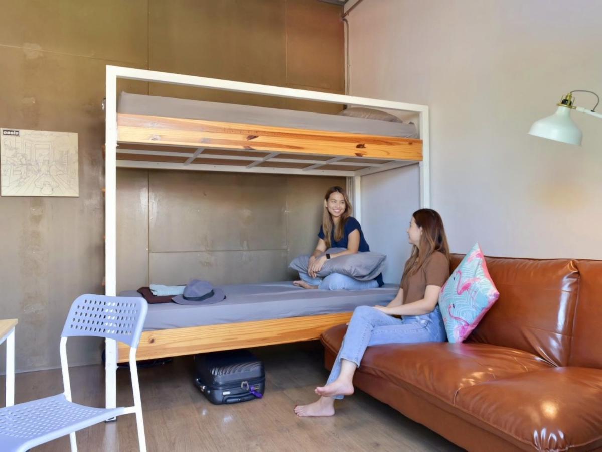 Hybrit Hostel&Cafe Hat Yai Exteriör bild