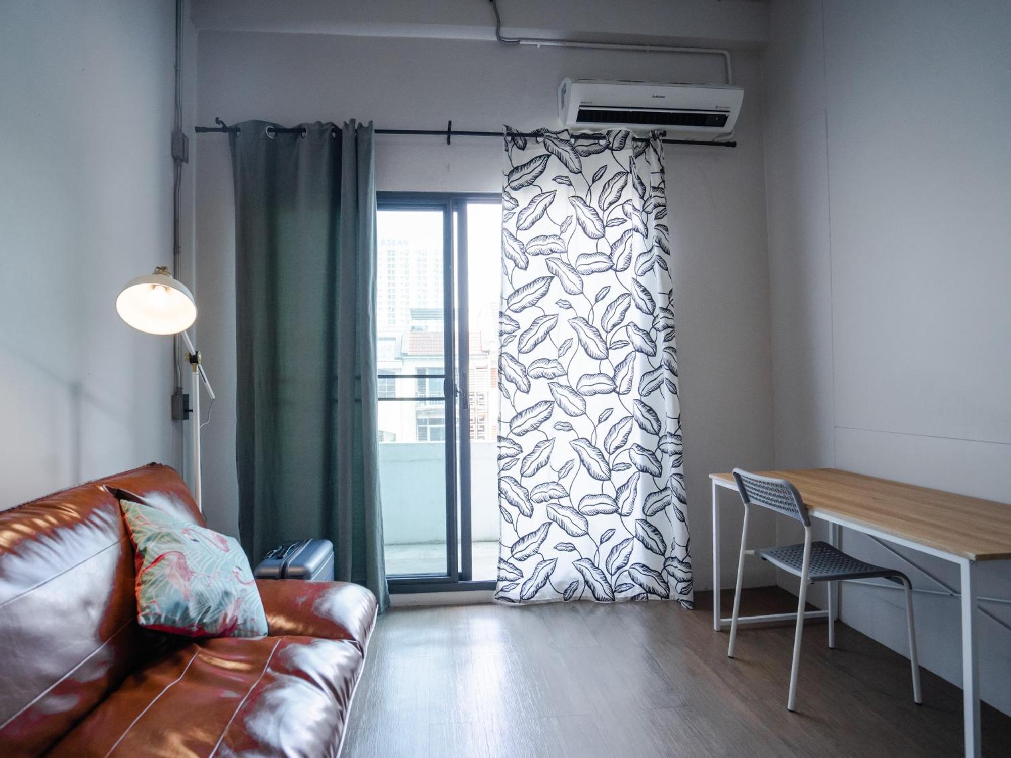 Hybrit Hostel&Cafe Hat Yai Exteriör bild